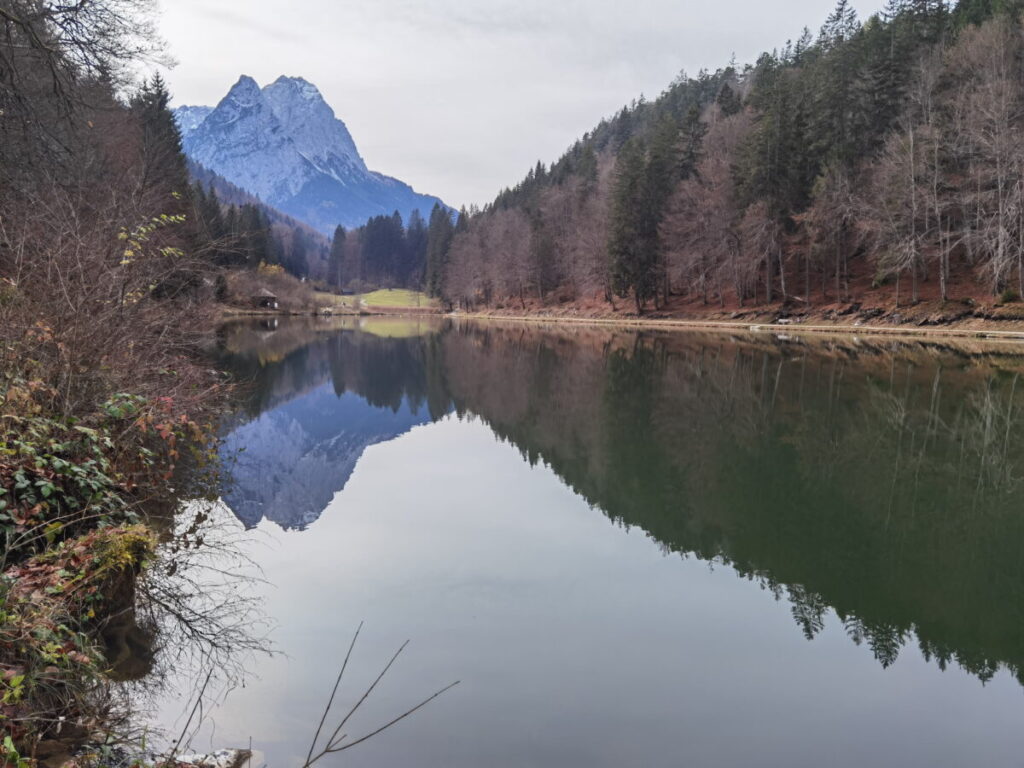 Der Riessersee im Spätherbst