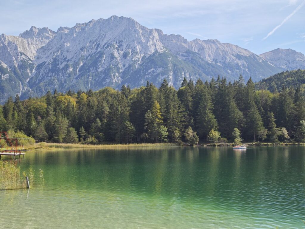 So schaut das Karwendel vom Lautersee gesehen aus